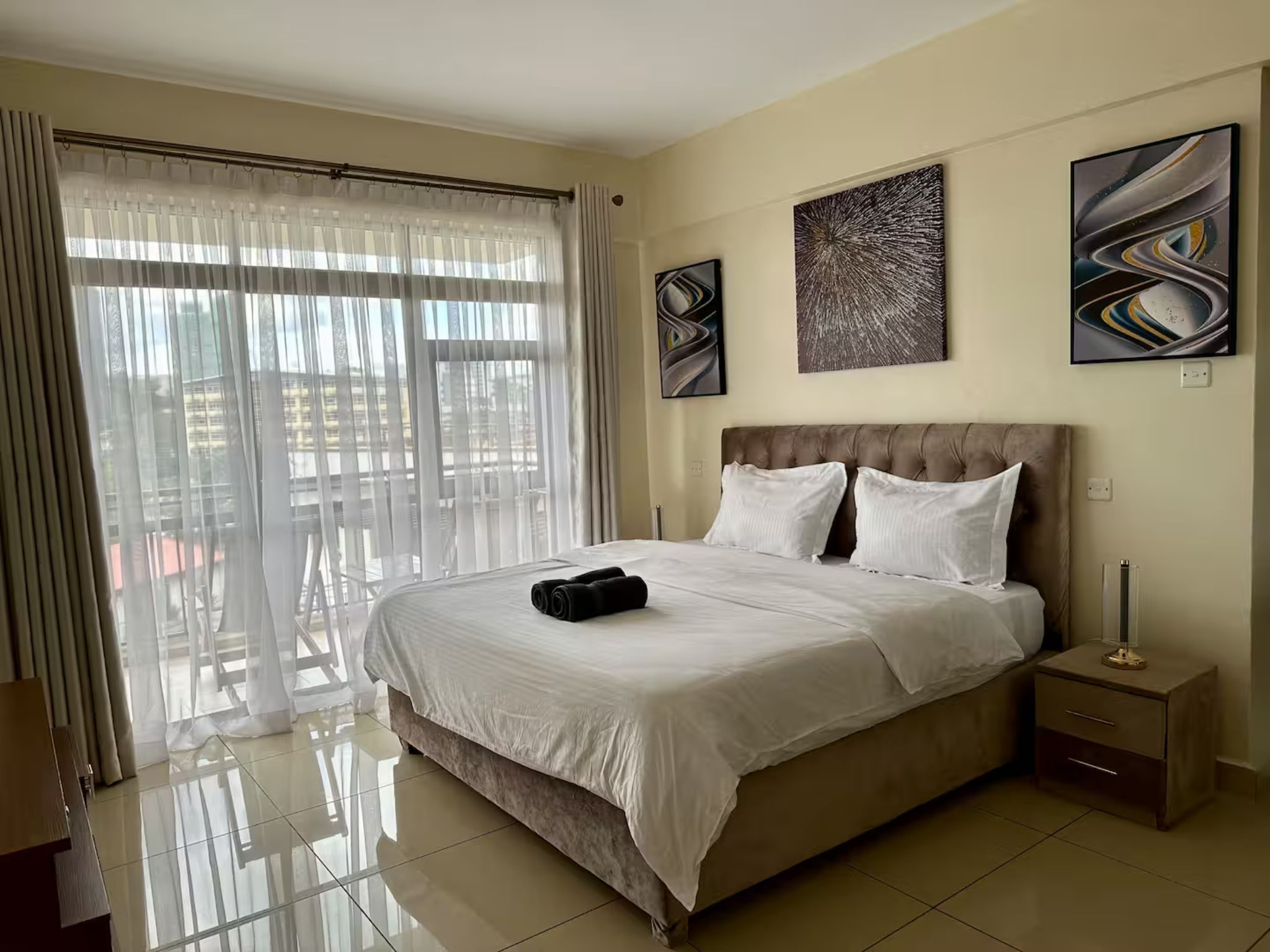 Family-Friendly 3BR Apartment in Central Nairobi